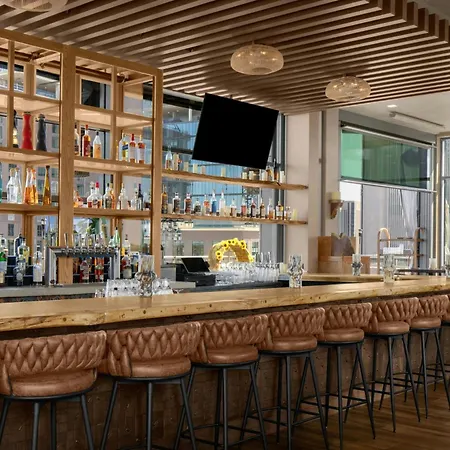 Ac Hotel By Marriott Columbus Downtown