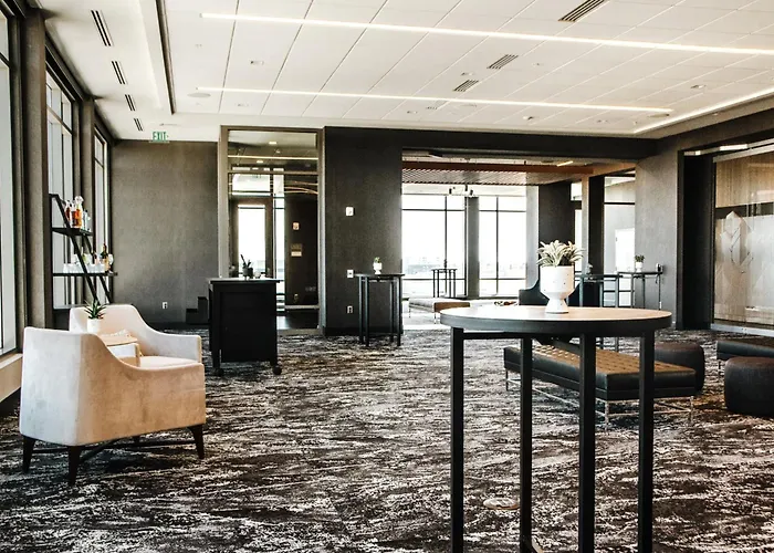Ac By Marriott Downtown Hotel 4*